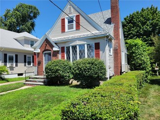 61 Keith Ave, Cranston, RI 02910
