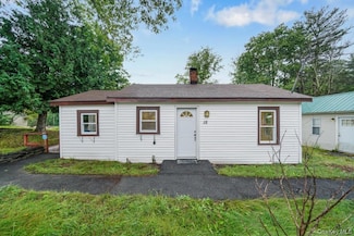 15 Old Westbrookville Rd, Wurtsboro, NY 12790