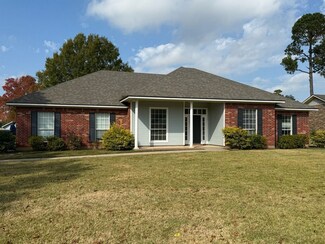116 Sherwood Dr, Benton, LA 71006