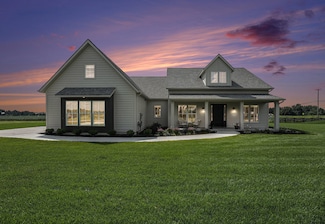 5614 Pioneer Pass Unit 1, Caledonia, MI 49316