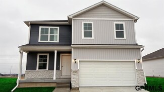 11907 S 115th St, Papillion, NE 68046