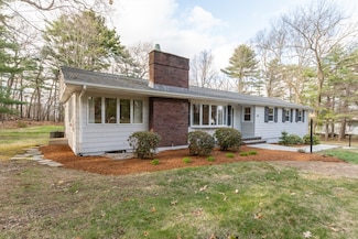 44 Blue Hill Dr, Westwood, MA 02090