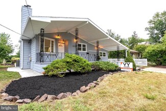 235 W Center Ave, Maple Shade, NJ 08052