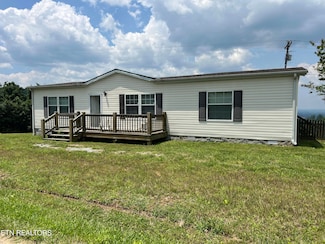 3385 Doubletop Rd, Byrdstown, TN 38549