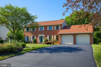 448 Wetherburn Dr, Lancaster, PA 17601
