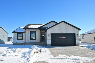 7015 Chapelle Ave, Idaho Falls, ID 83402