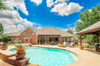 160 Timberleaf Ct, Lewisville, TX 75077