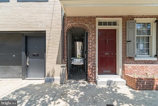 235 Bainbridge St Unit B, Philadelphia, PA 19147