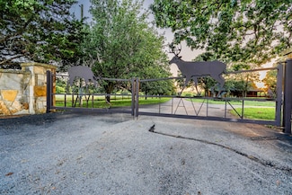 18420 S 975 Rd, Stockton, MO 65785