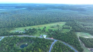 3900 Gables Blvd, Chipley, FL 32428