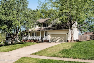 10707 Hickory Cove Ct, Louisville, KY 40241