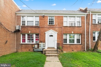 1616 17th Place SE Unit 1, Washington, DC 20020