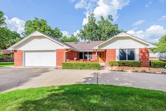 1100 Payne St, Perkins, OK 74059
