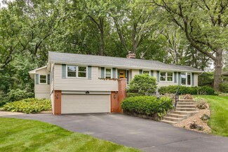 1228 Carlton Dr, New Brighton, MN 55112