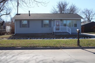 1313 W 14th St, Hastings, NE 68901