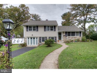 201 Preston Rd, Flourtown, PA 19031