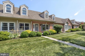 1339 Georgetown Cir, Carlisle, PA 17013