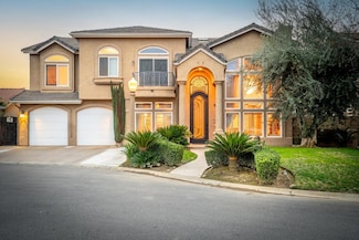 7212 N Stacia Ave, Fresno, CA 93720