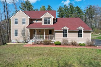 26 Shaw Dr, Bedford, NH 03110
