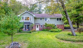 15 Forestwood Dr, Woodstock, NY 12498