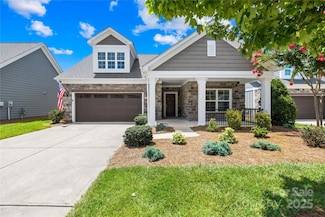 135 Valleymist Ln, Mooresville, NC 28117