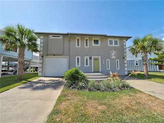103 Driftwood Dr, Aransas Pass, TX 78336