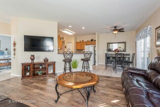 16535 Buckner Pond Way Unit 5, Crest Hill, IL 60403
