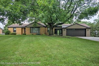 3424 Waverly Hills Rd, Lansing, MI 48917