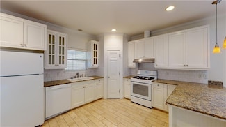 6052 Magnolia Place E, Mobile, AL 36608