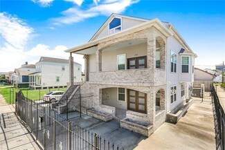 2632 Peniston St, New Orleans, LA 70115