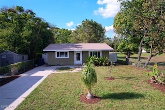 2525 4th St, Fort Myers, FL 33901