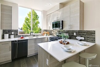6506 42nd Ave SW Unit A, Seattle, WA 98136