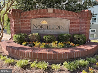 1520 N Point Dr Unit 3-0001, Reston, VA 20194