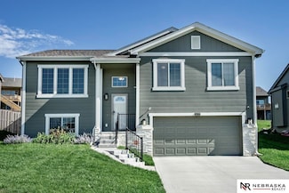 8506 King St, Omaha, NE 68122