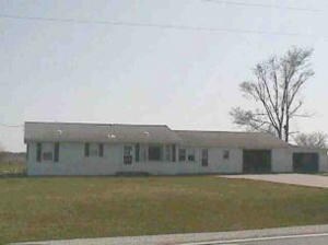 10817 Mediapolis Rd, Mediapolis, IA 52637