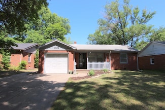1004 Prairie Park Rd, Wichita, KS 67218