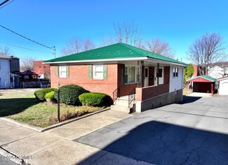 103 N 8th St, Sunbury, PA 17801
