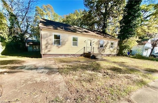 8336 Pythian Ave, Norfolk, VA 23518