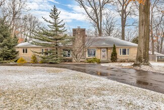 1990 W High St, Jackson, MI 49203