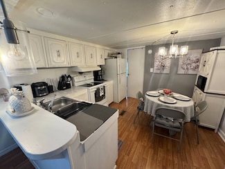 11940 Us Hwy 301 N Lot # 69, Thonotosassa, FL 33592