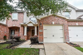 8022 Fisher Glen Ln, Houston, TX 77072