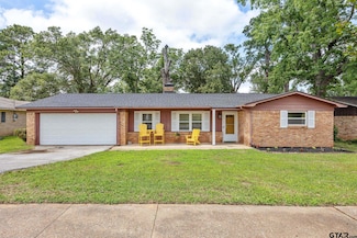 2924 Williamsburg Dr, Tyler, TX 75701