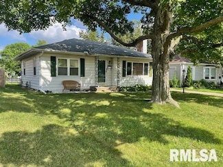 3120 N Emery Ave, Peoria, IL 61604