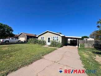 205 Prairie Ln, Holcomb, KS 67851