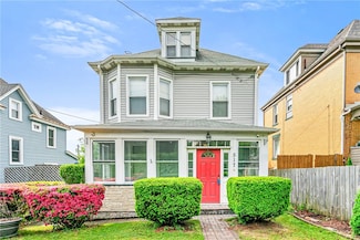 517 Freeport Rd, New Kensington, PA 15068