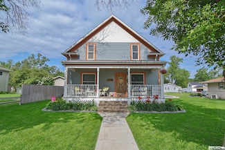212 Nebraska St, Murdock, NE 68407
