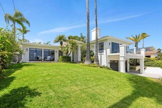 5918 Germaine Ln, La Jolla, CA 92037