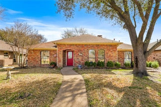 2414 Brownlee Blvd, Rowlett, TX 75088