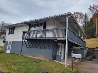 151 1/2 Valley St, Salem, WV 26426