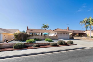 4427 Trieste Dr, Carlsbad, CA 92010